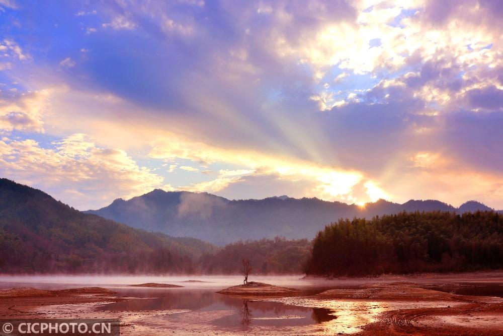 晨曦初露，华庭盛景——售楼处最新价格大公开