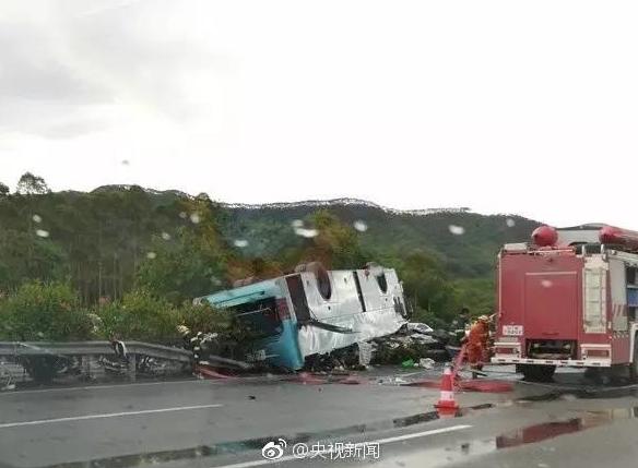 广河高速惊现重大车祸，实时最新动态揭晓